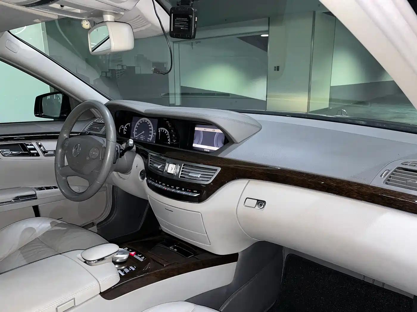 Mercedes-Benz S-Class 2010 S 300 L Business фото 13