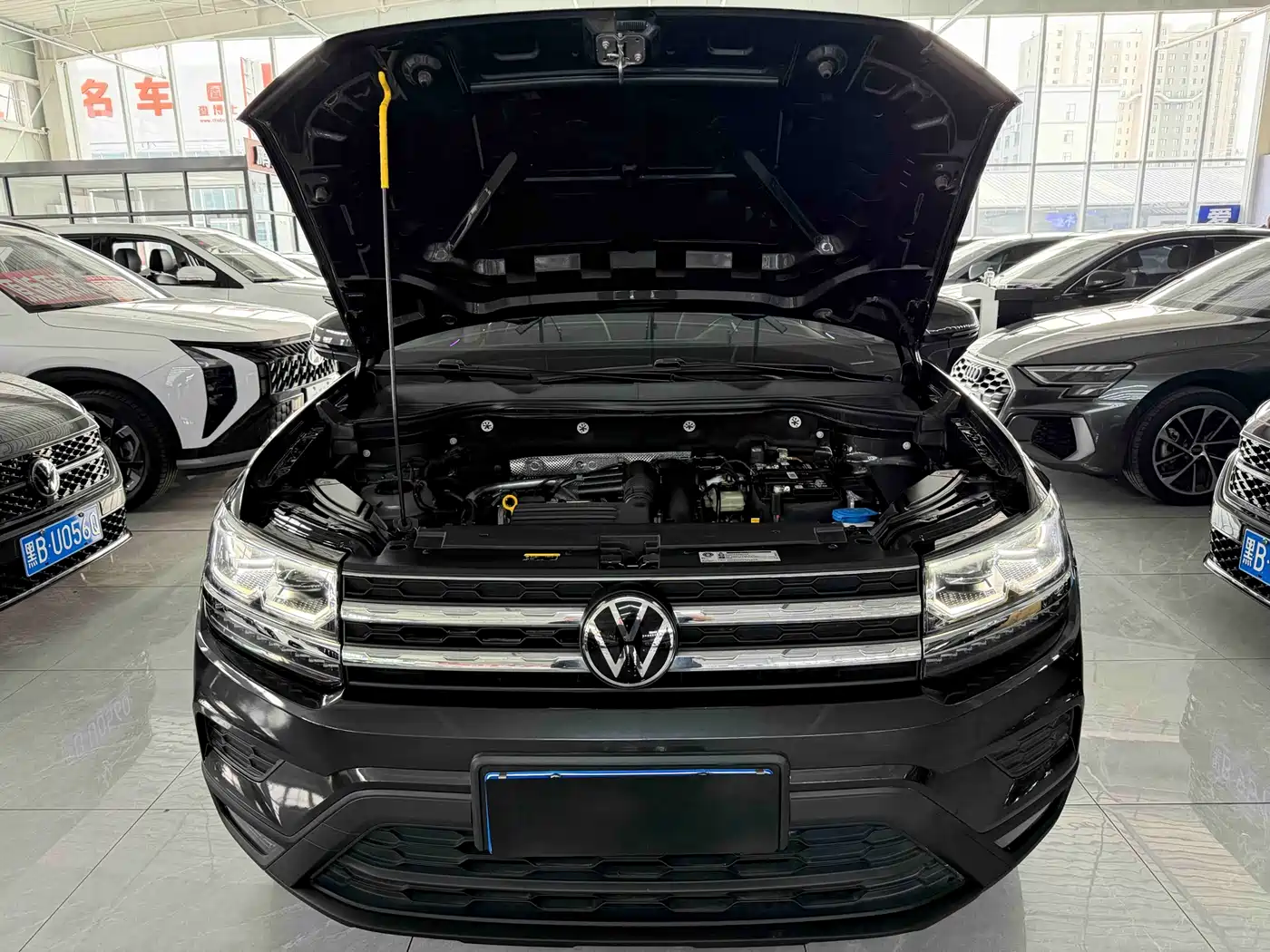 Volkswagen Tharu 2022 280TSI FWD Luxury Edition фото 20
