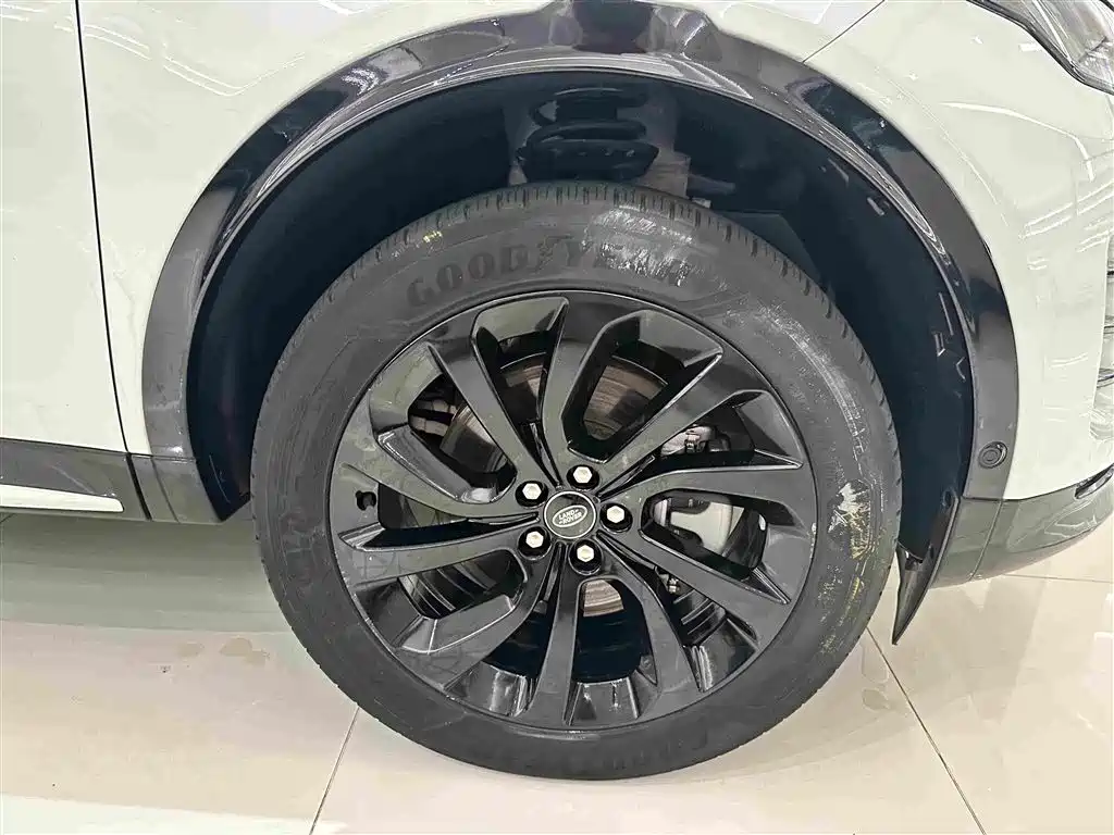 Land Rover Discovery Sport 2024 2024 Luxury Custom Edition