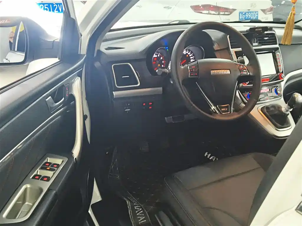 Haval M6 2019 1.5T Manual 2WD Elite Type China VI фото 12