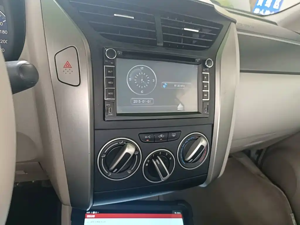 Venucia D50 2015 2015 1.6L Manual Luxury