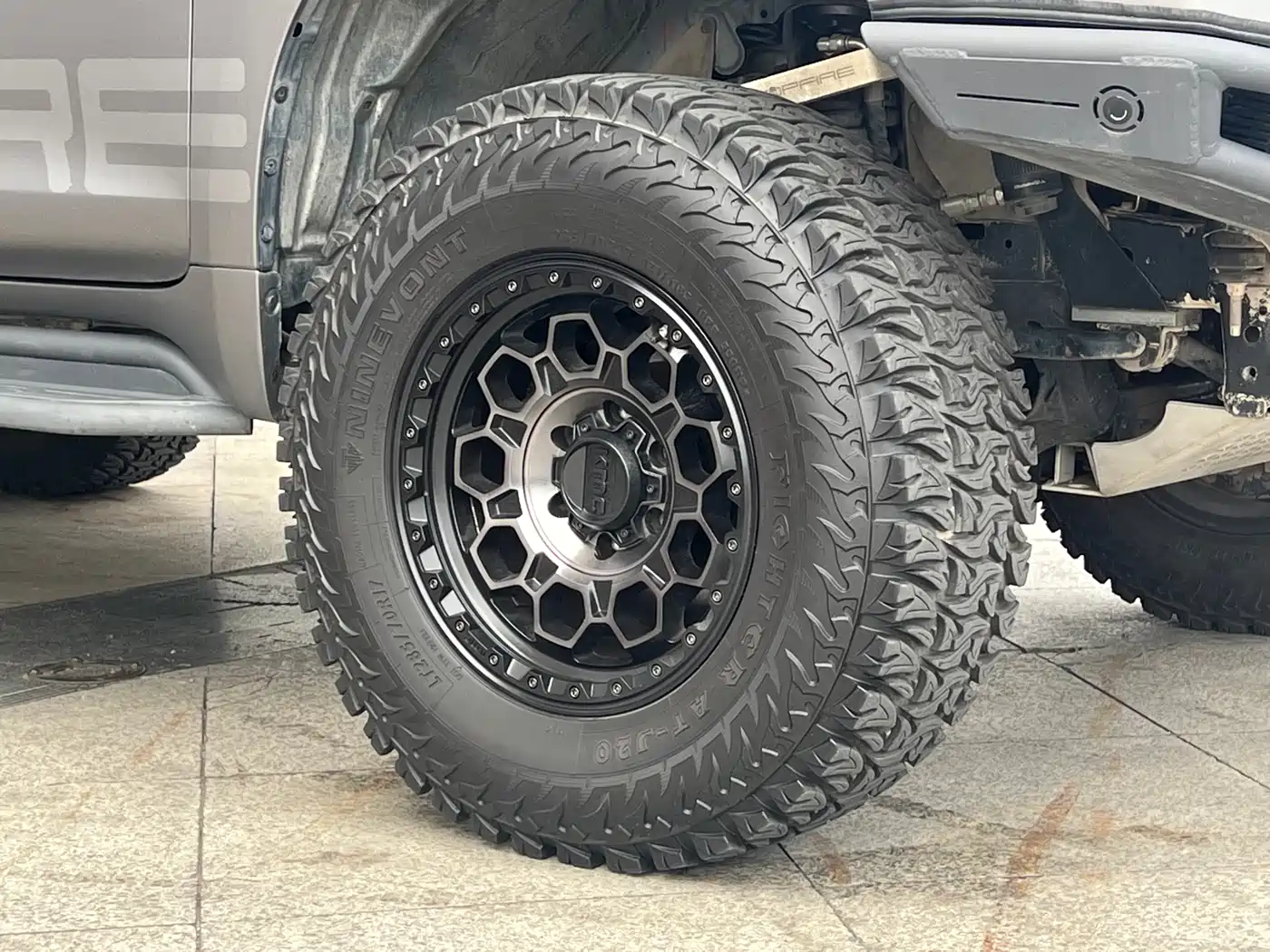 Toyota Prado 2014 4.0L Automatic TX-L фото 15