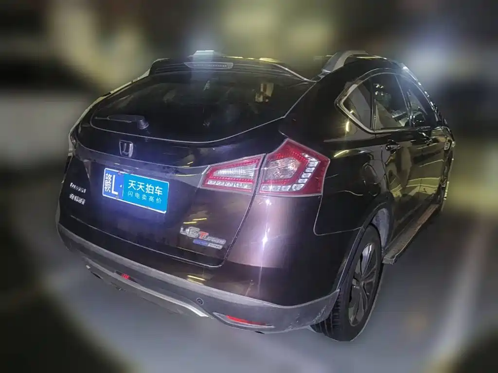 Luxgen U6 SUV 2015 2015 1.8T Fashion Edition