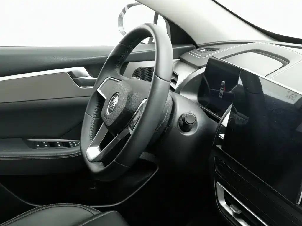 BYD Qin Pro 2021 2020 Surpass Edition 1.5TI Manual Luxury