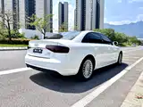 Фото 6 - Audi A4L
