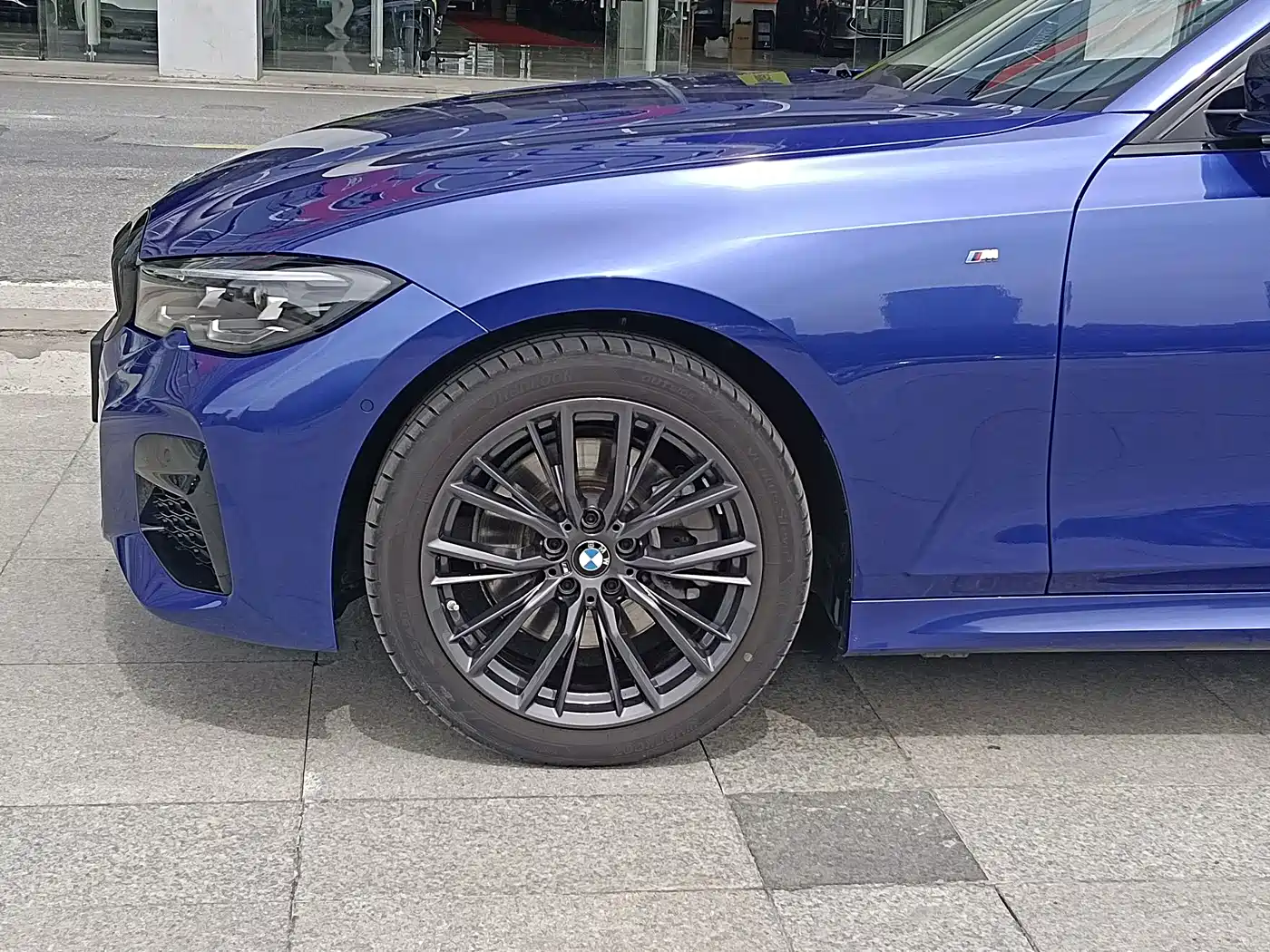 BMW 3 Series 2021 330i M Sport Night Edition фото 4