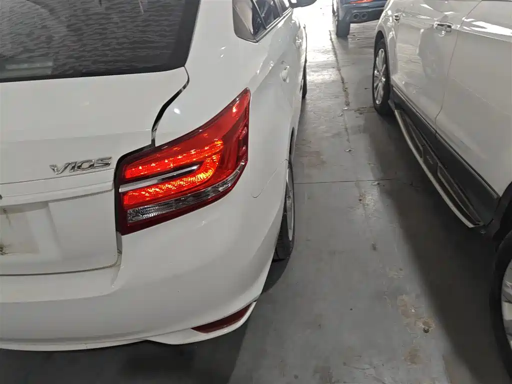 Toyota Vios 2017 1.5L CVT Pioneer фото 8