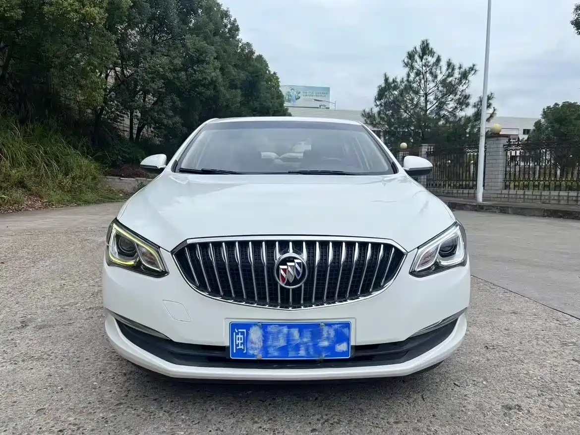 Buick Excelle 2017 15N Automatic Elite фото 2