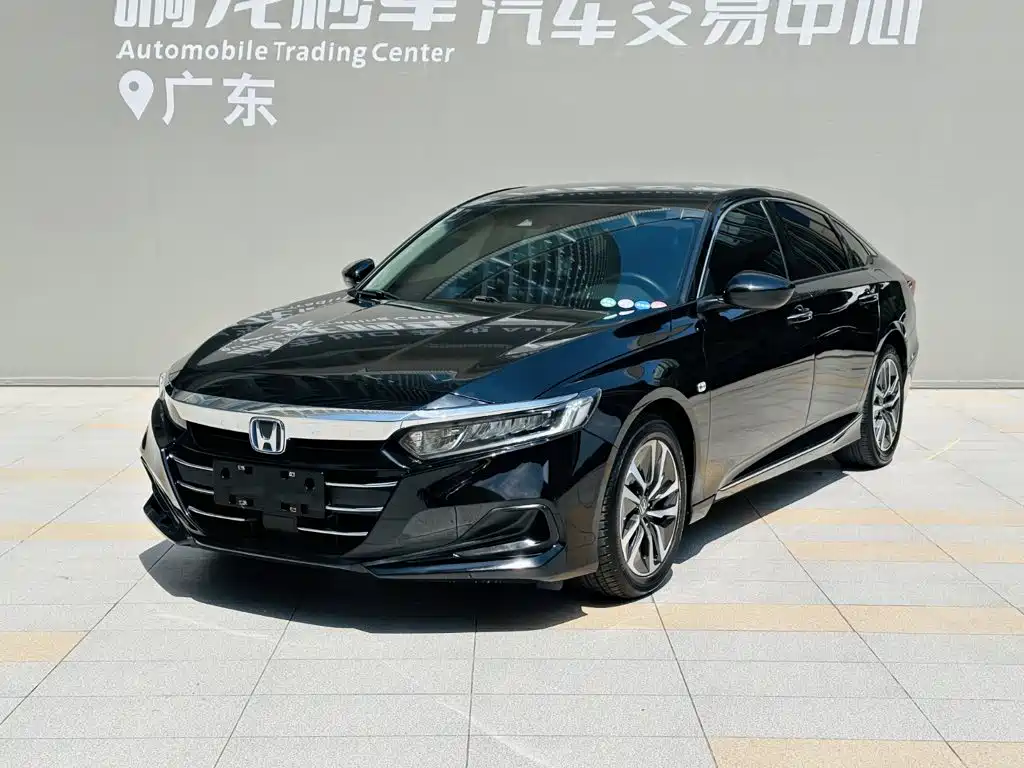 Photo 15 - Honda Accord