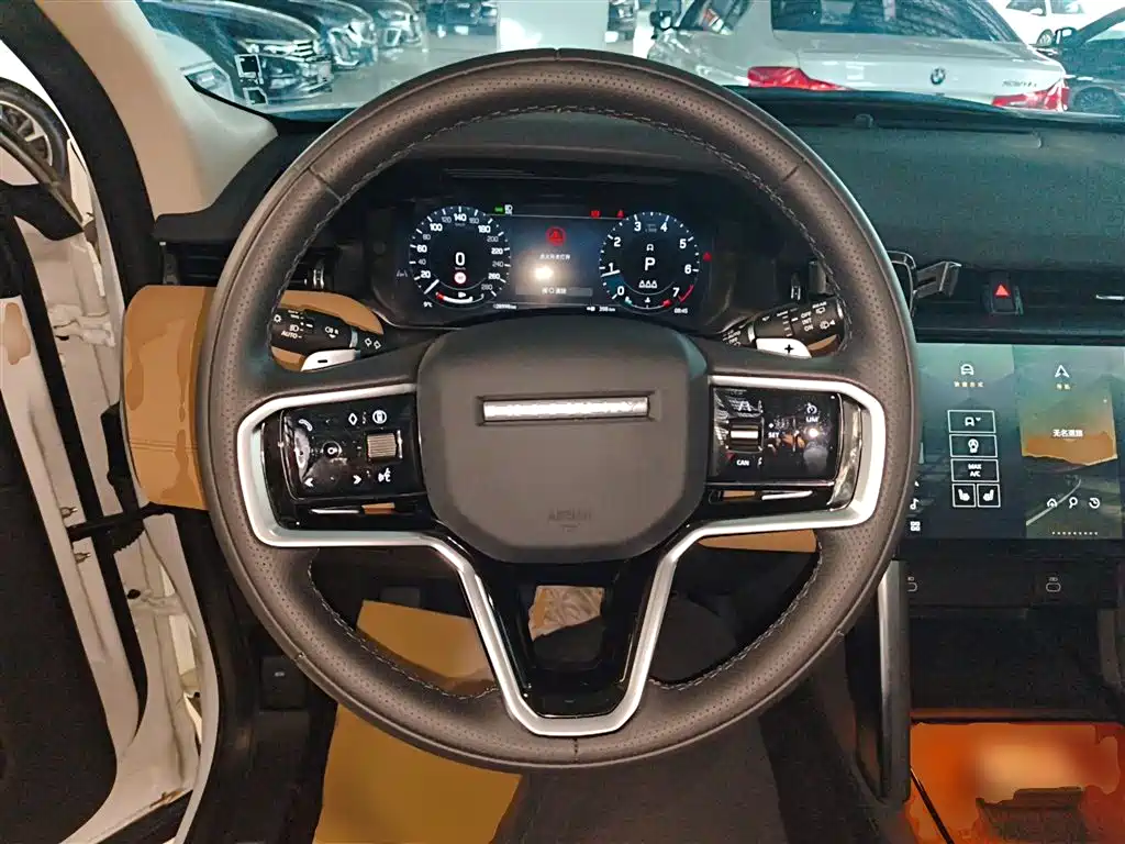 Land Rover Discovery Sport 2024 Performance Technology Edition фото 11