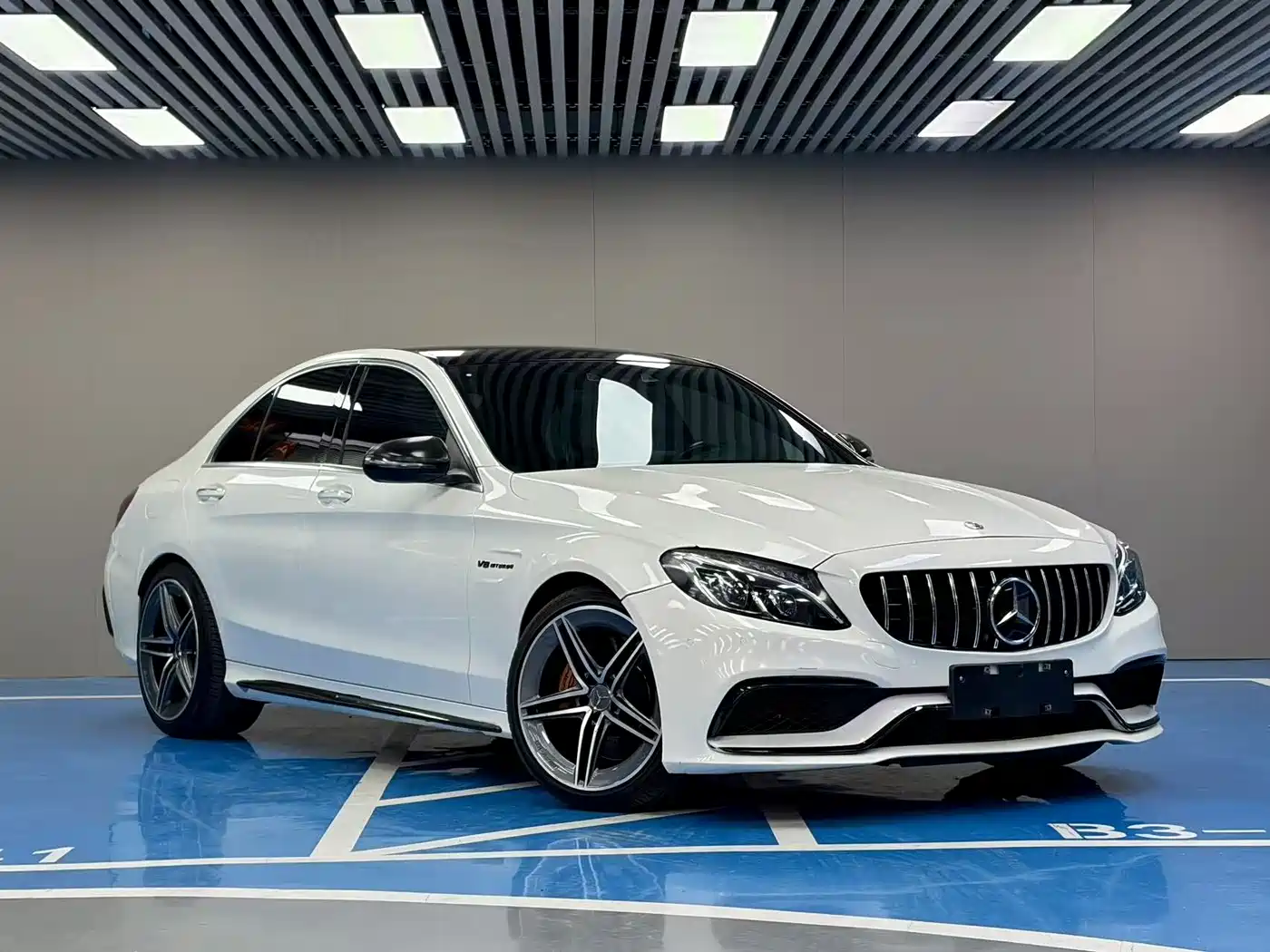 Mercedes-Benz C-Class AMG 2015 AMG C 63 фото 3