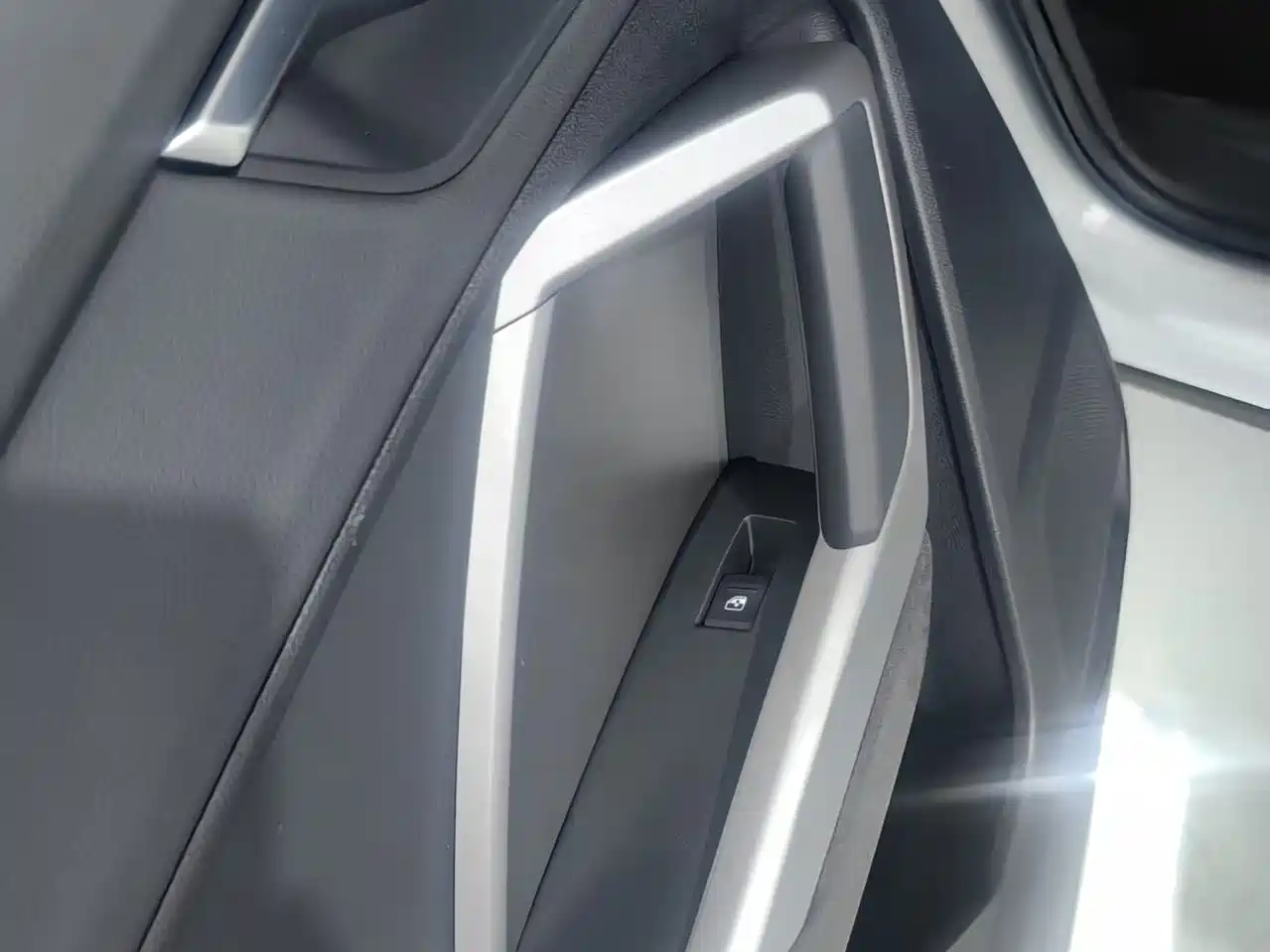 Audi Q3 2022 35 TFSI Fashion Dynamic фото 15