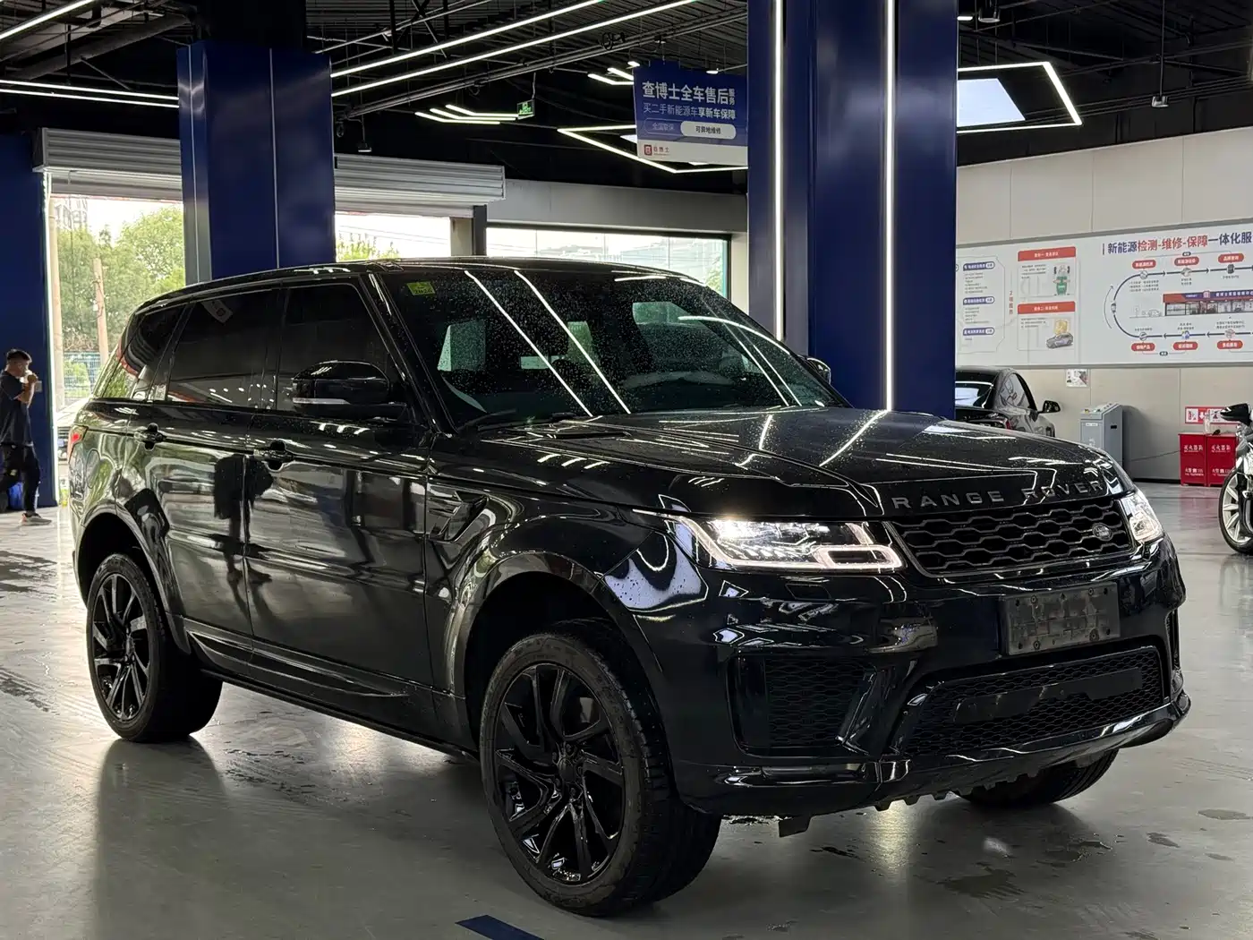 Фото 3 - Land Rover Range Rover Sport