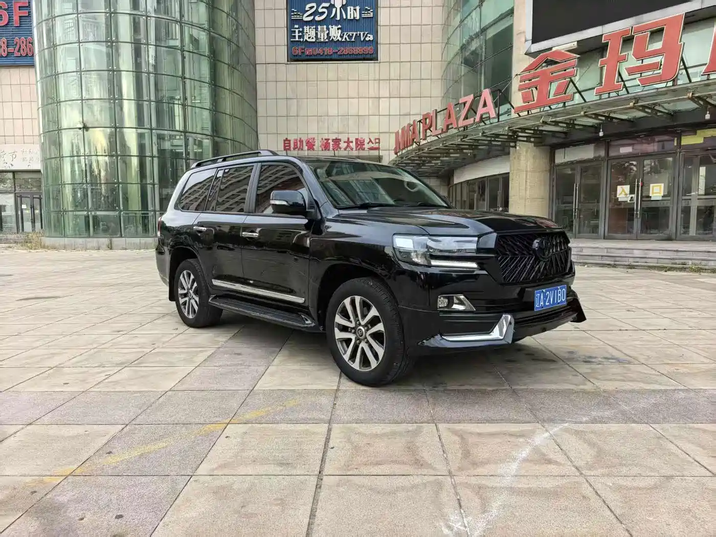Toyota Land Cruiser (Import) 2019