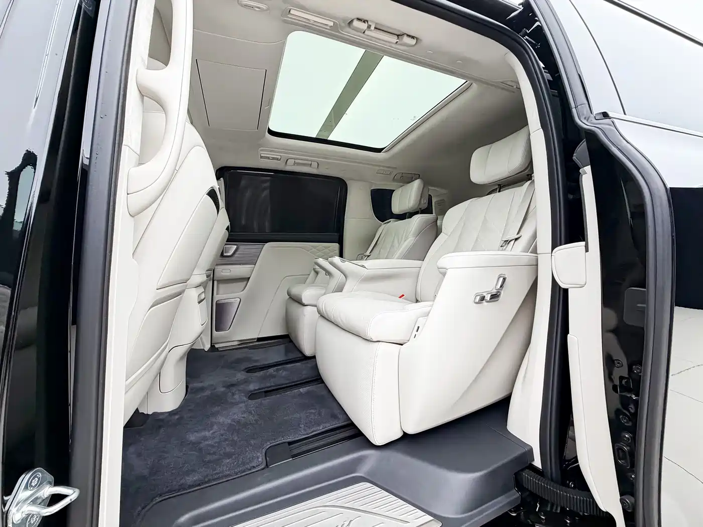 Buick Zhijing Shijia 2026 2026 Model PHEV Base Version