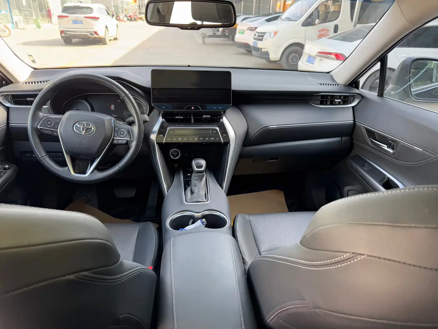 TOYOTA LING FANG HARRIER