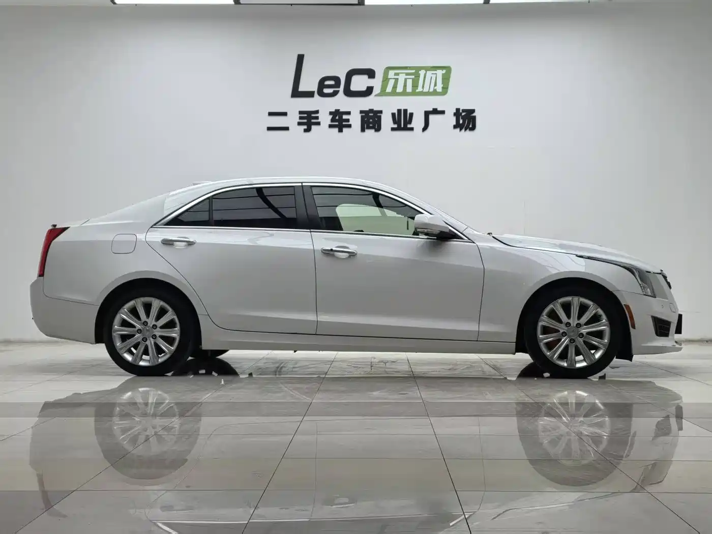 Cadillac ATS-L 2017 28T Technology фото 4