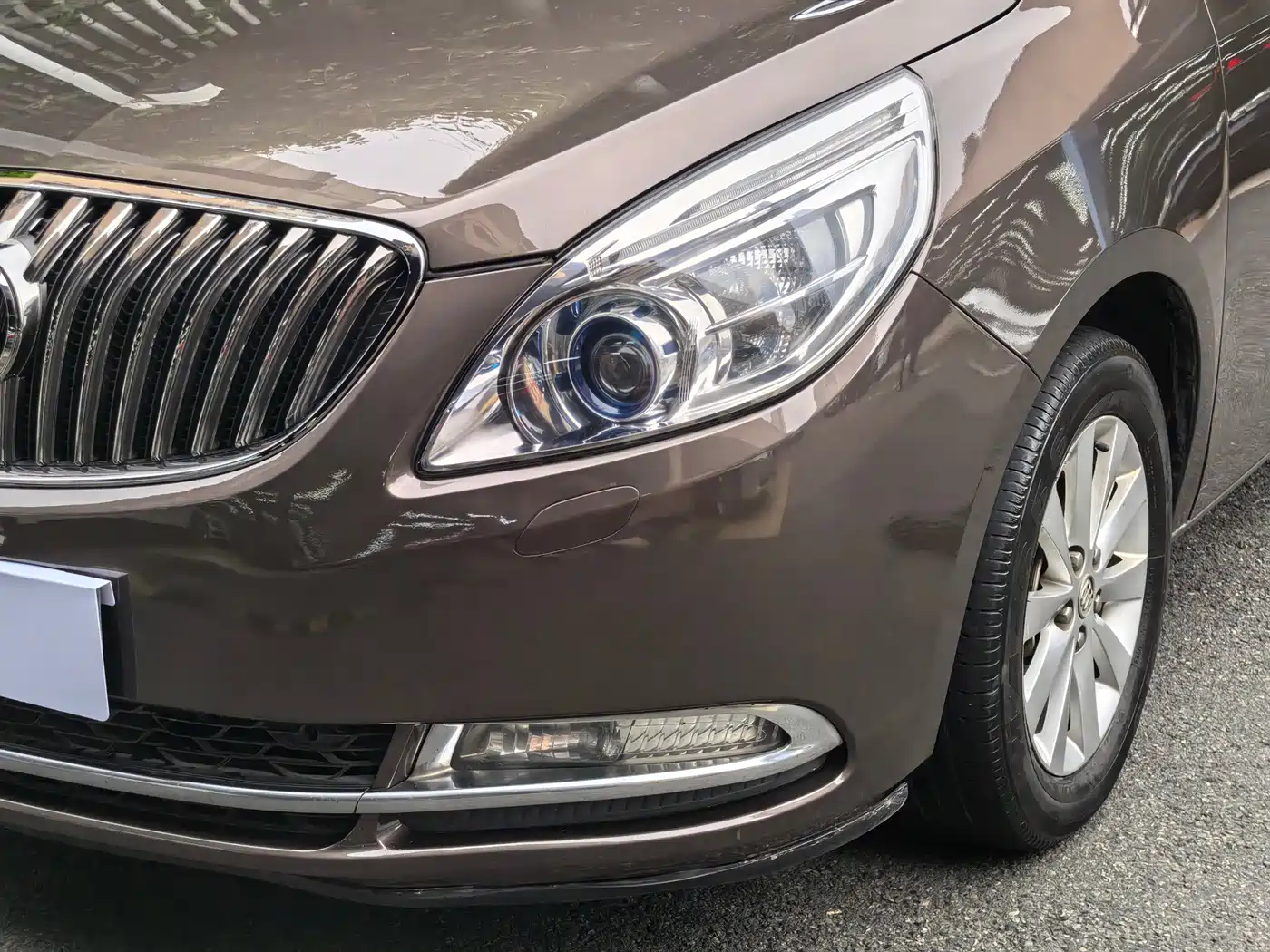 Buick GL8 2015 2.4L Luxury Business Exclusive Edition фото 6