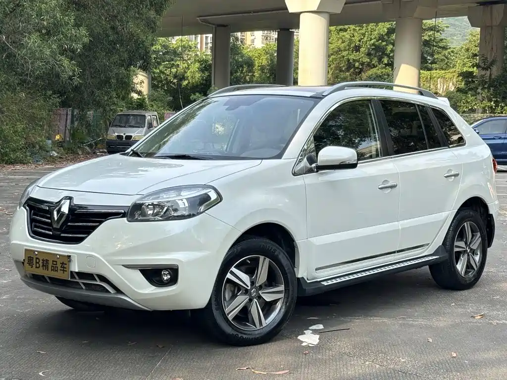 Renault Koleos (Import) 2014 2014 2.5L 2WD Comfort Edition