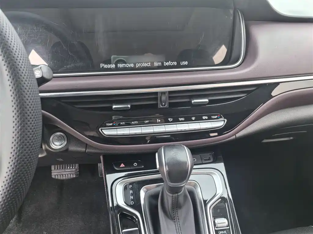 GAC Trumpchi Trumpchi M6 2023 PRO 270T DCT Luxury Edition фото 6