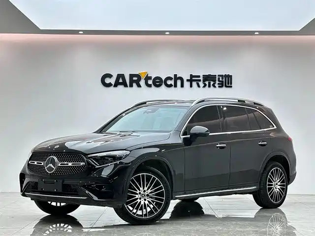 MERCEDES-BENZ GLC