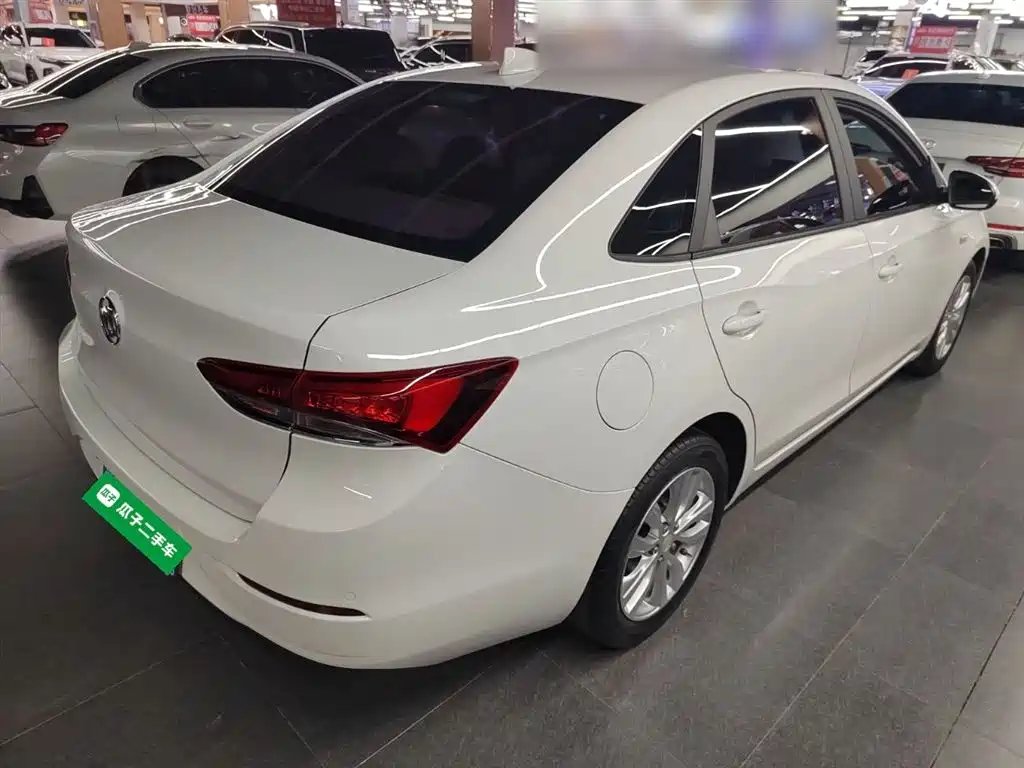 Buick Excelle 2019 15T DCT Connected Elite (China V) фото 5
