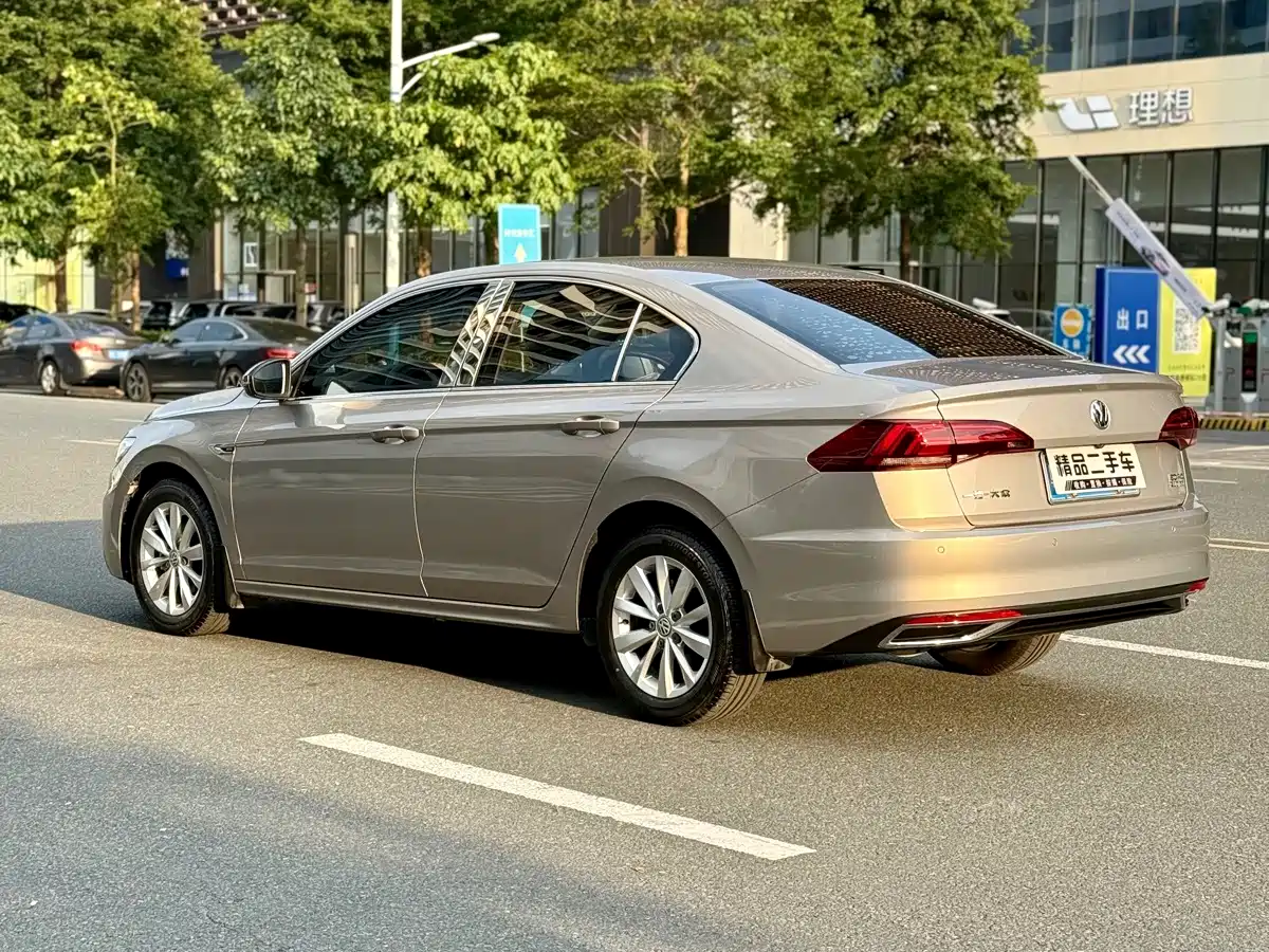 Фото 9 - Volkswagen Bora
