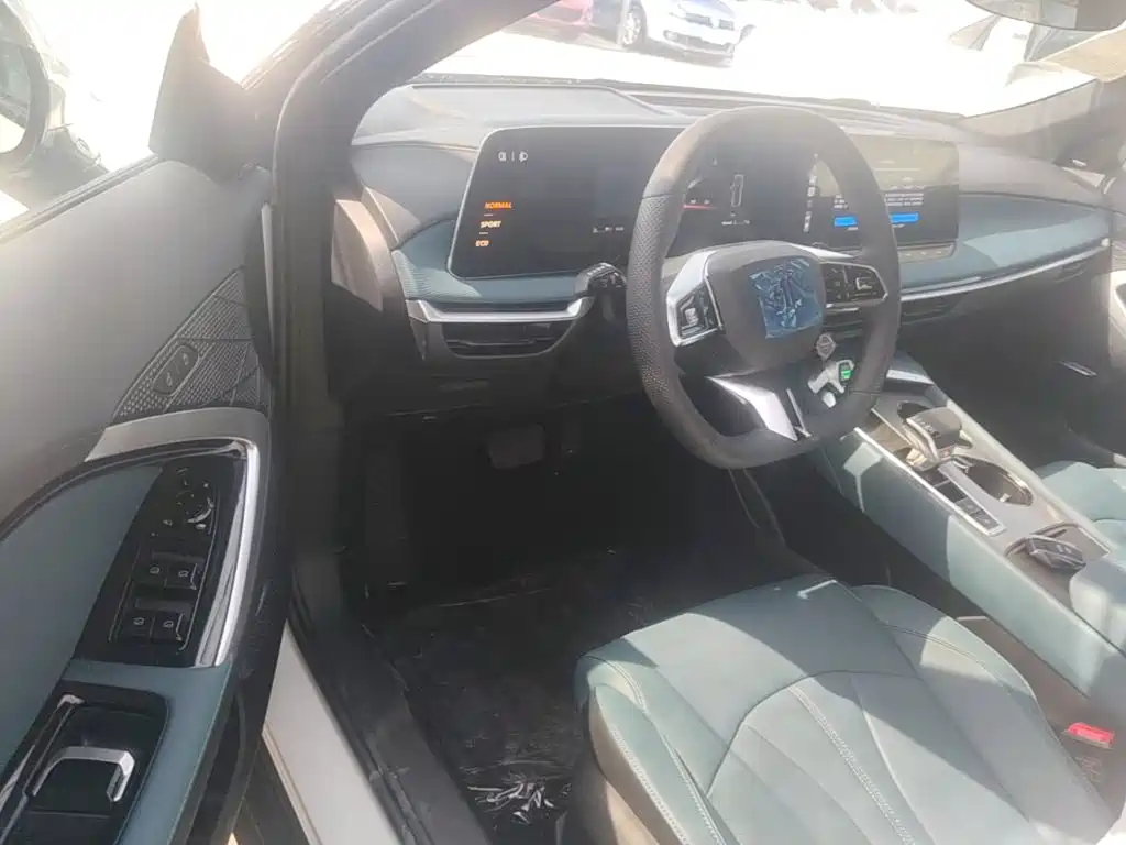 MG MG7 2026 2025 1.5T 300 DCT Elegance Edition
