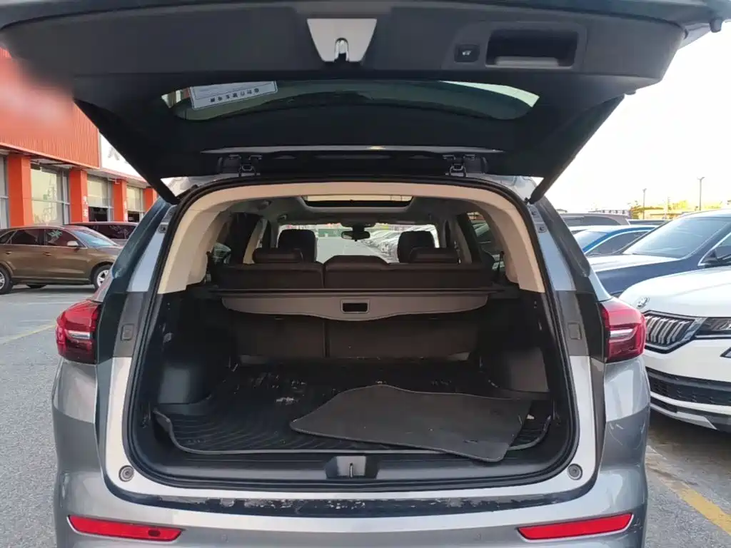 Фото 19 - Buick Envision Plus