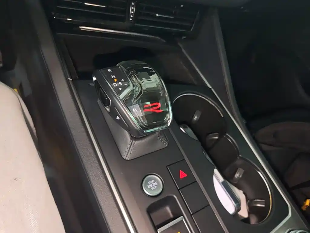 Volkswagen Touareg 2023 2022 2.0TSI Pilot Special Edition