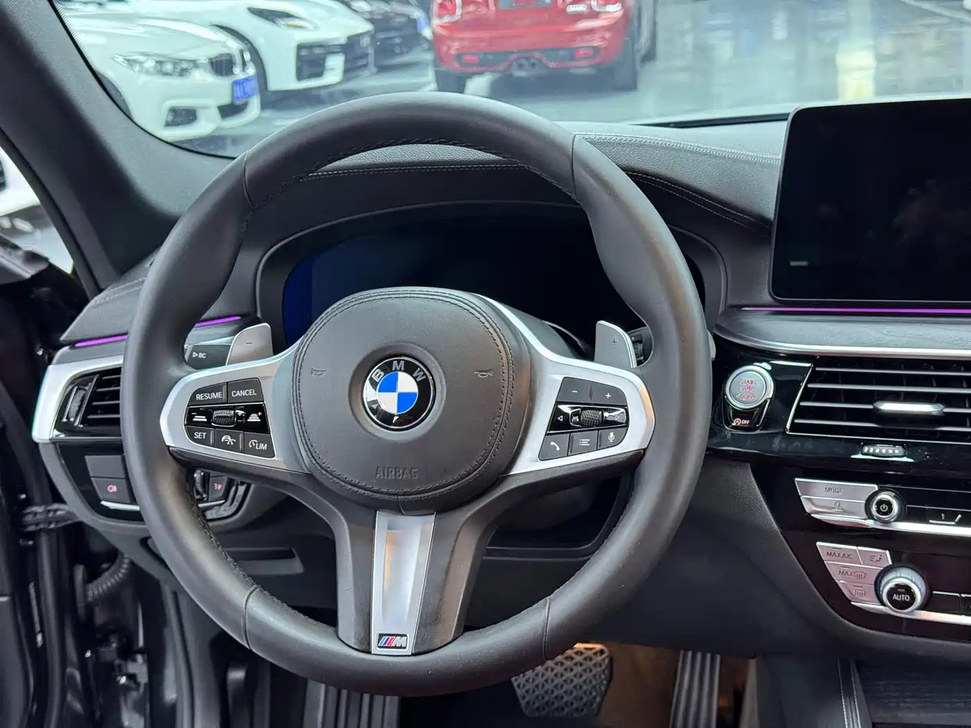 BMW 5 Series 2021 530Li Leading M Sport Package фото 13