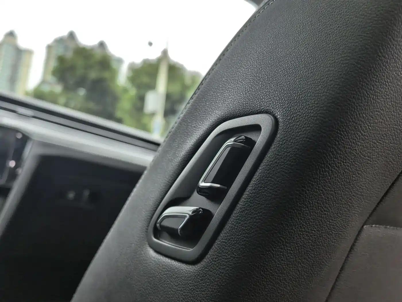 Volkswagen Magotan 2020 330TSI DSG Leading фото 15
