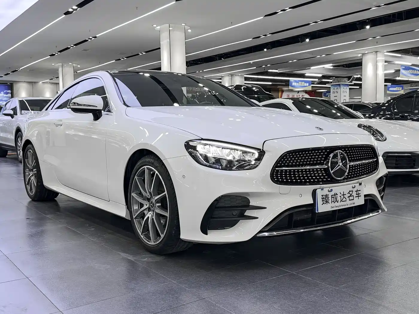  E CLASS