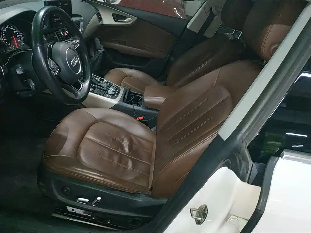 Audi A7 2017 40 TFSI Progressive фото 15
