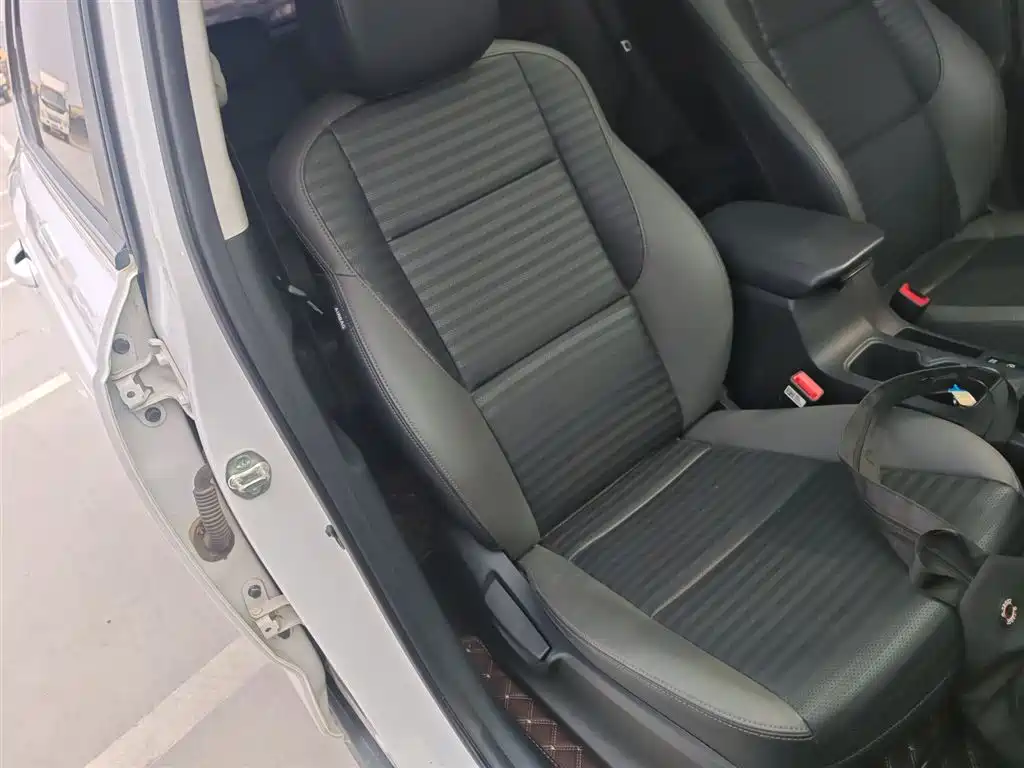 Kia Sportage 2018 2.0L Automatic Smart Luxury (China V) фото 20