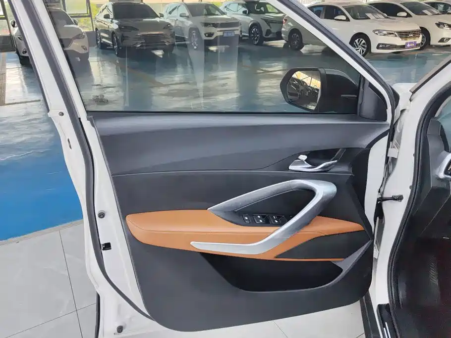 Baojun 510 2018 2017 1.5L Manual Luxury