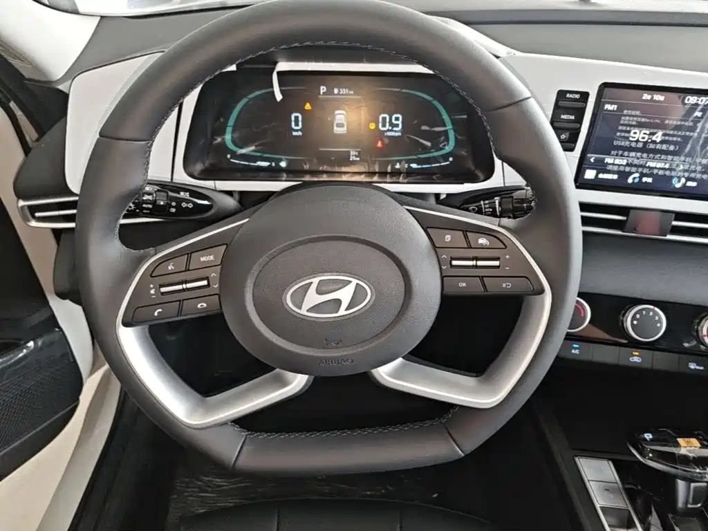 Hyundai Elantra 2026 2023 1.5L CVT GLX Elite Edition