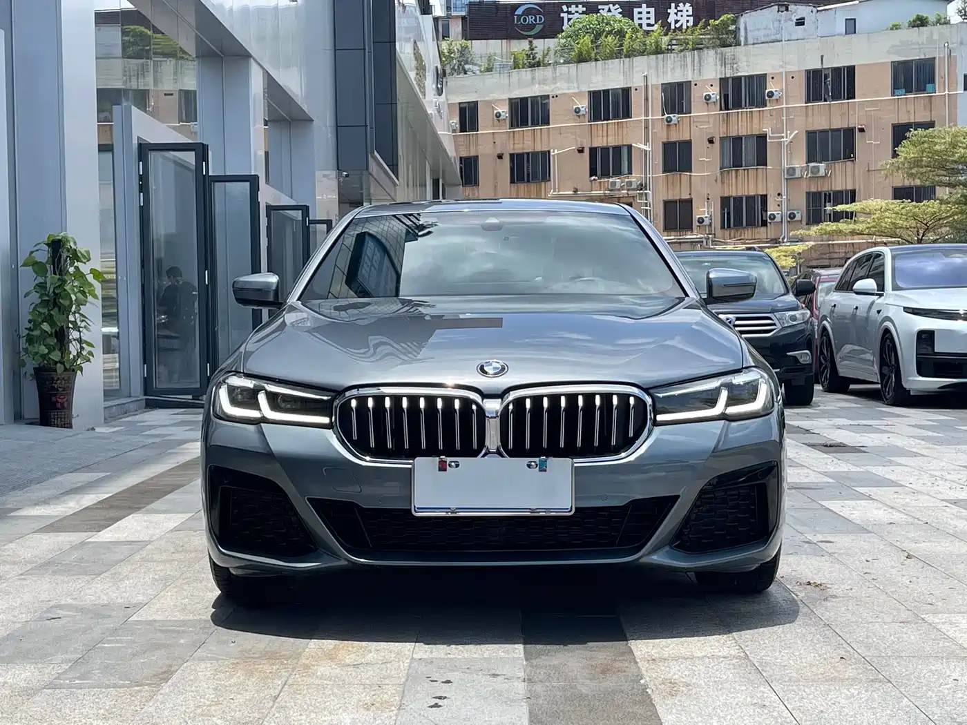 BMW 5 Series (Import) 2023 2021 525i M Sport Package