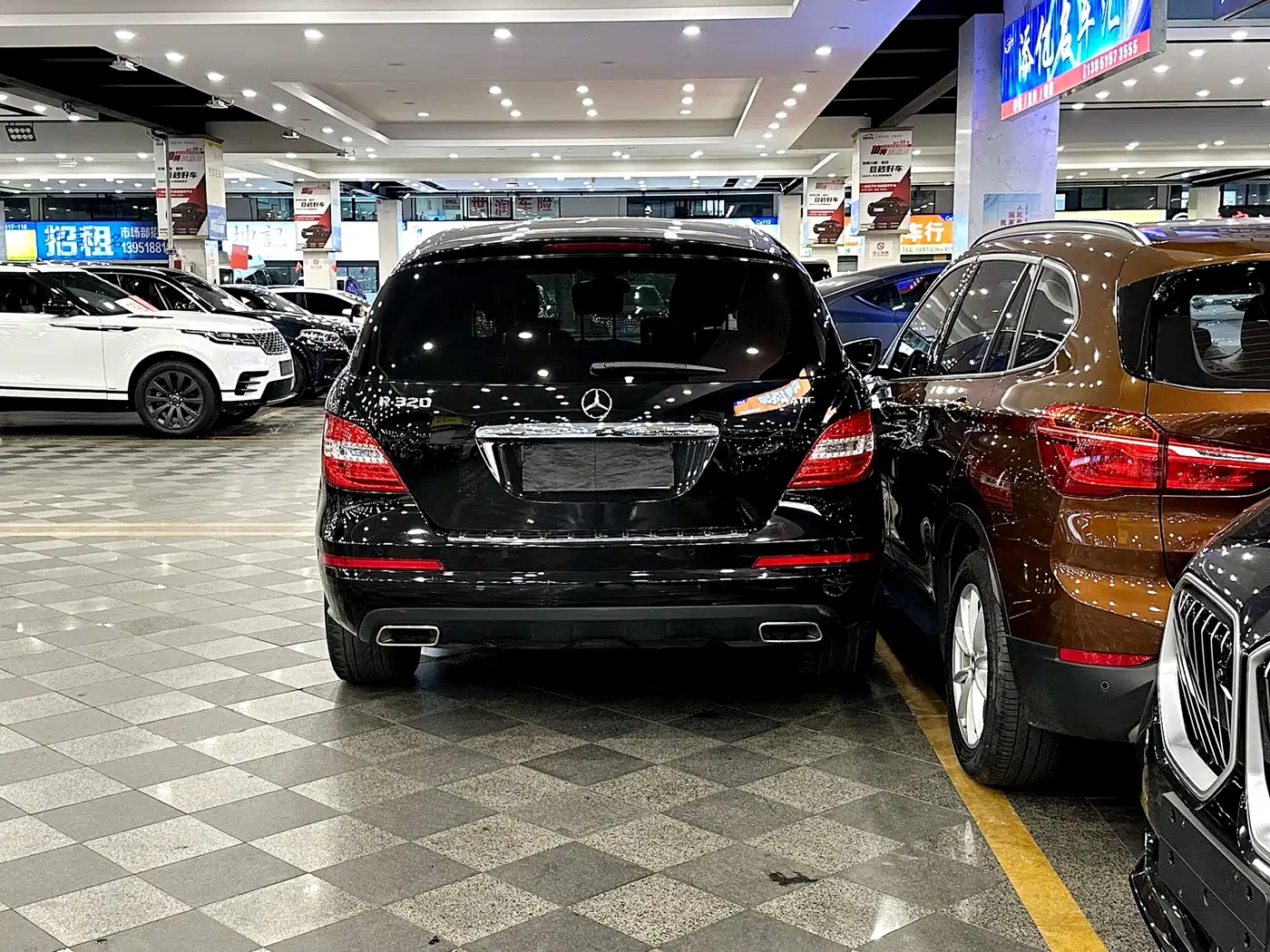 Mercedes-Benz R-Class 2017 R 320 4MATIC Business Collector's Edition фото 3
