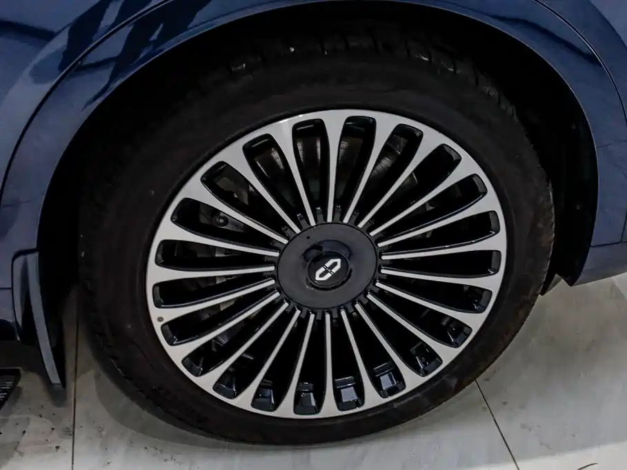 Aito M9 2026 2025 Extended Range Ultra 52kWh 6-Seater
