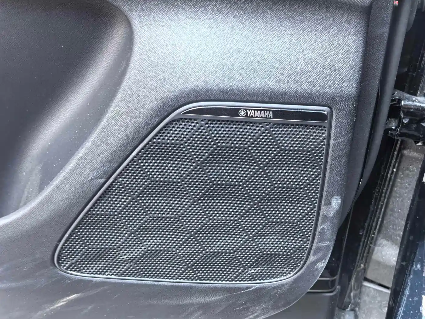 GAC TRUMPCHI YEARNING FOR M8