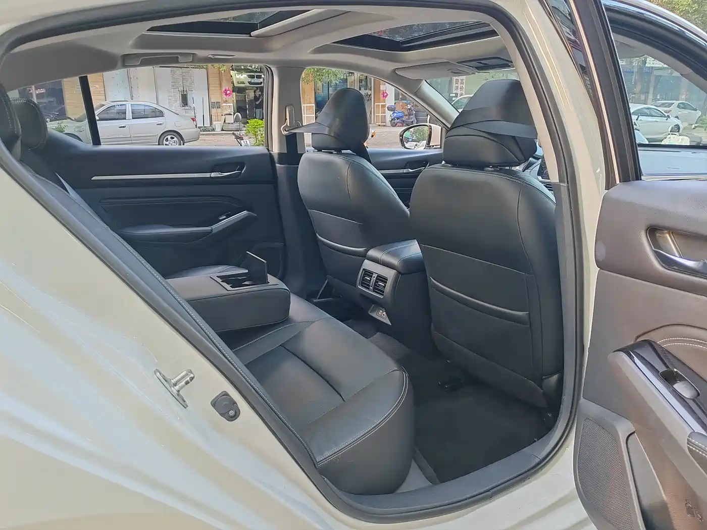 Nissan TEANA, миниатюра 10