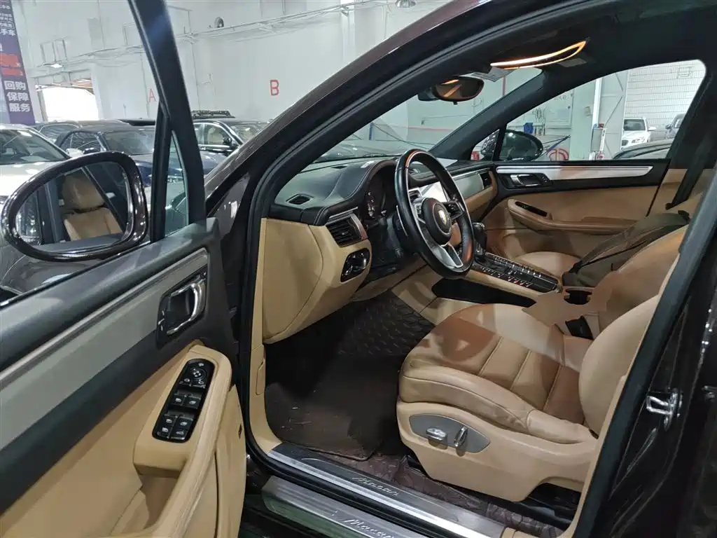 Porsche Macan 2017 Macan GTS 3.0T фото 11