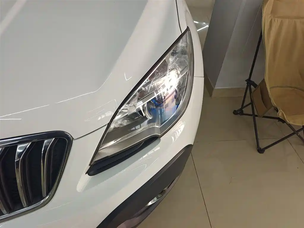Buick Encore 2015 1.4T Automatic 2WD Urban Elite фото 17