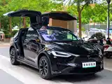 Фото 4 - Tesla Model X