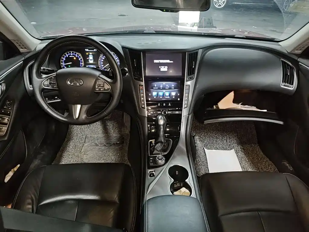 Infiniti Q50L 2016 2016 Model 2.0T Joy Edition