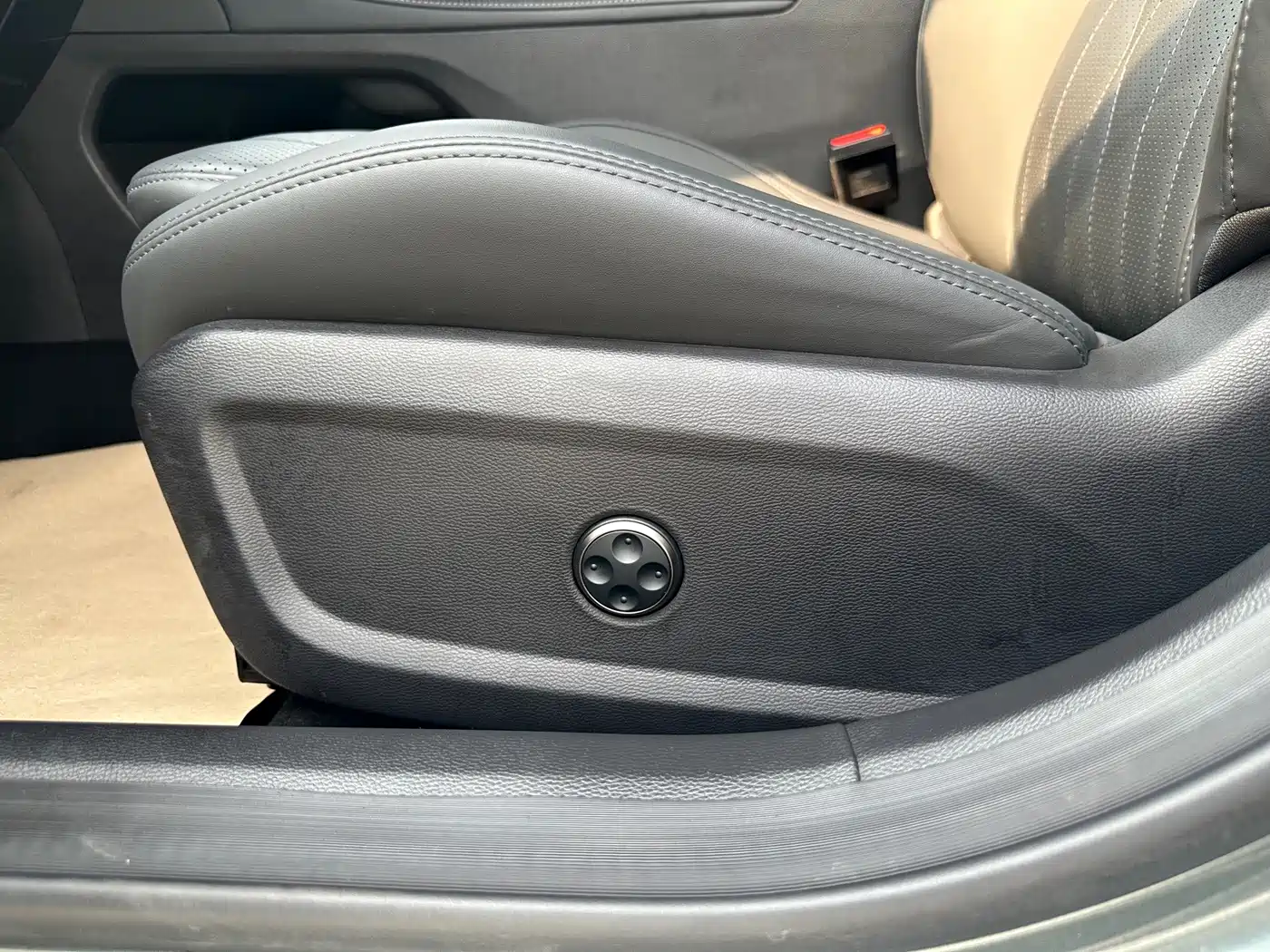 Chery Arrizo 8 PRO 2026 2025 Pro 1.6T Luxury Model+
