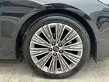 Фото 18 - Hongqi H5