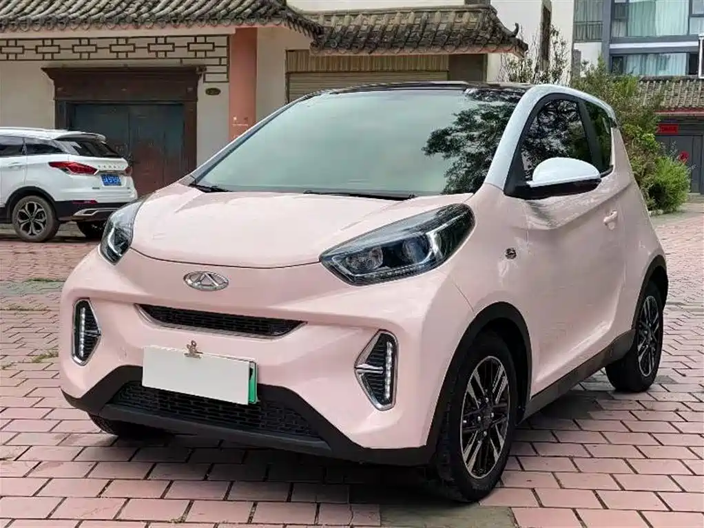 QQ New Energy Little Ant 2022 Sweet Pink Edition Full Sugar Version LFP Lithium 30kW 301km