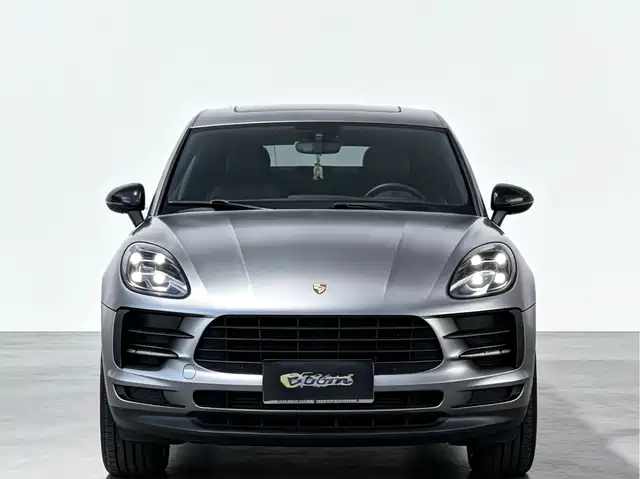 Porsche Macan 2018 Macan 2.0T — фото 2